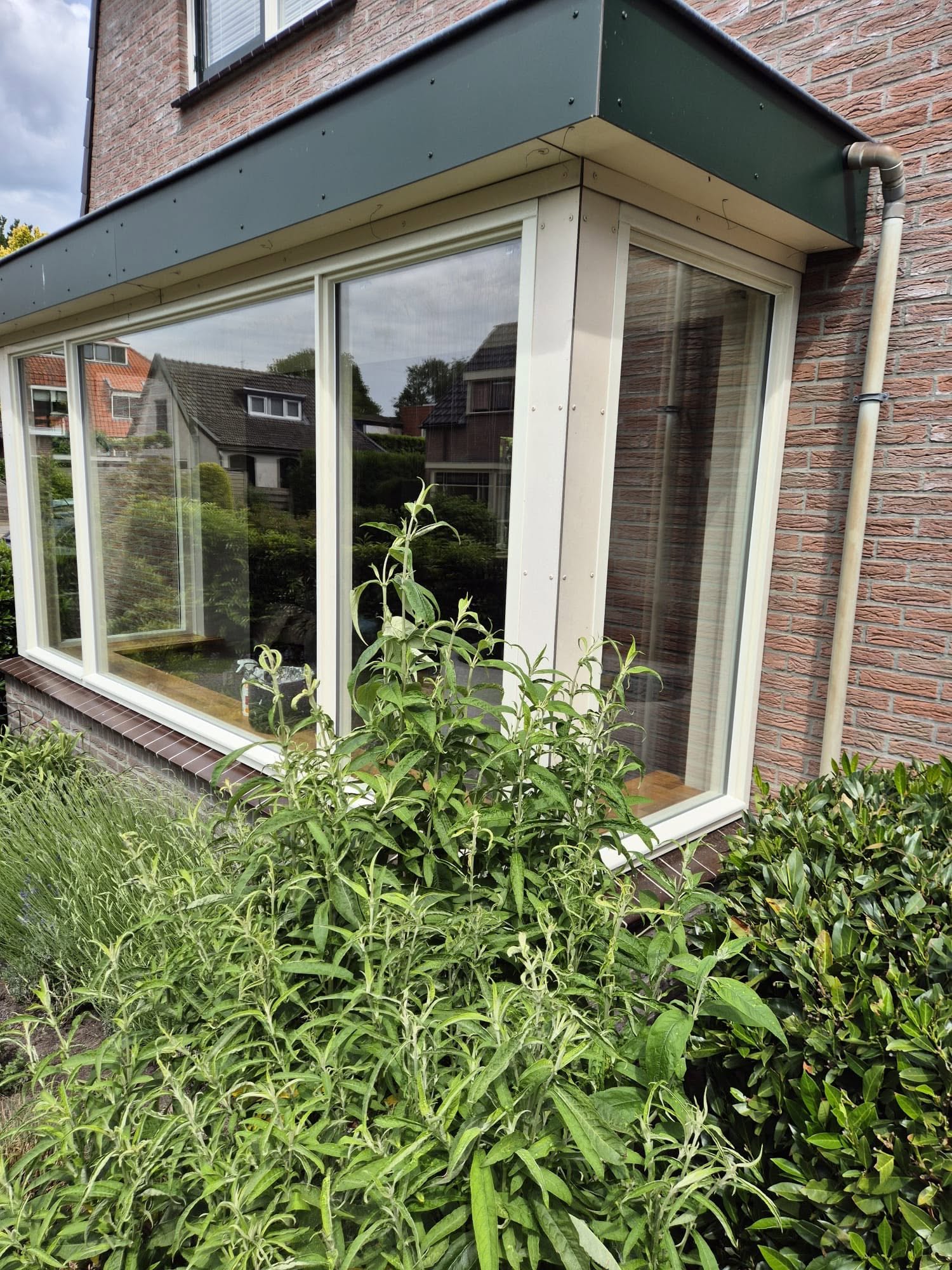 Erker volledig hersteld — Kozijnen & glas in Soest